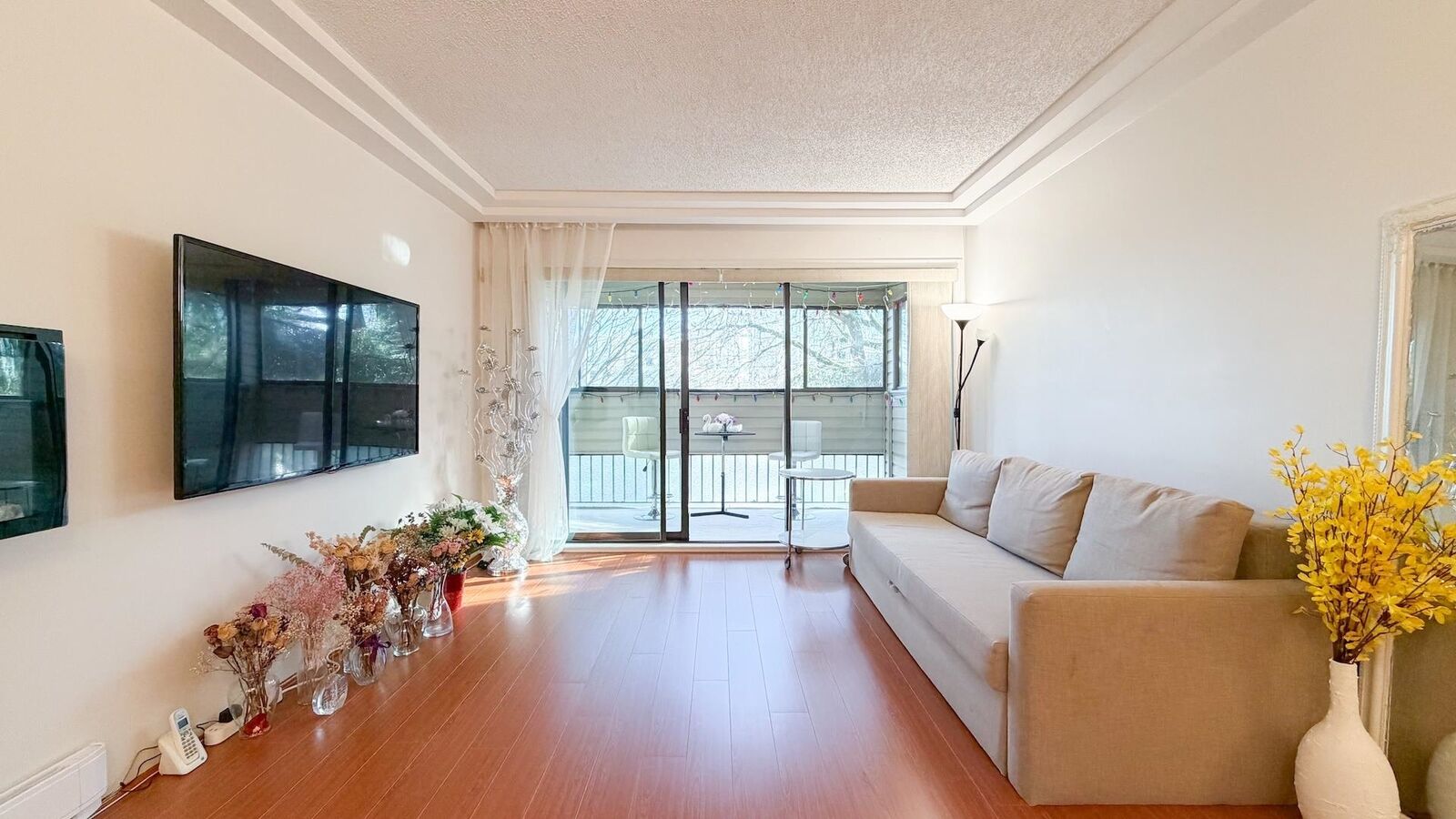 Property Photo: 8291 Park Road 201 BC V6Y 1T3