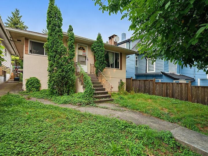 8247 10th Avenue — photo 1