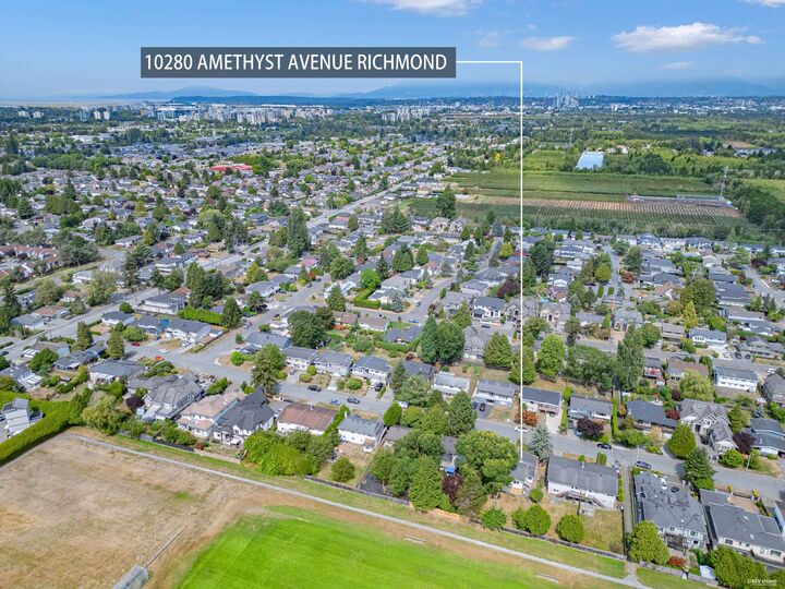 Property Photo: 10280 Amethyst Avenue BC V7A 3A7