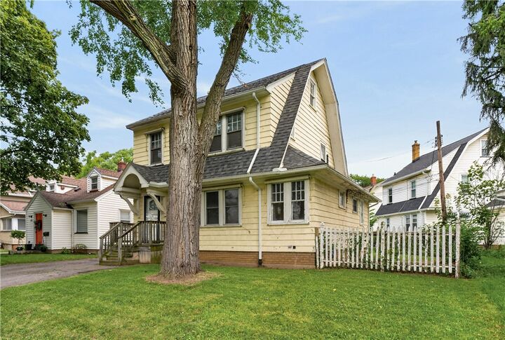 Property Photo: 454 Genesee Park Boulevard NY 14619