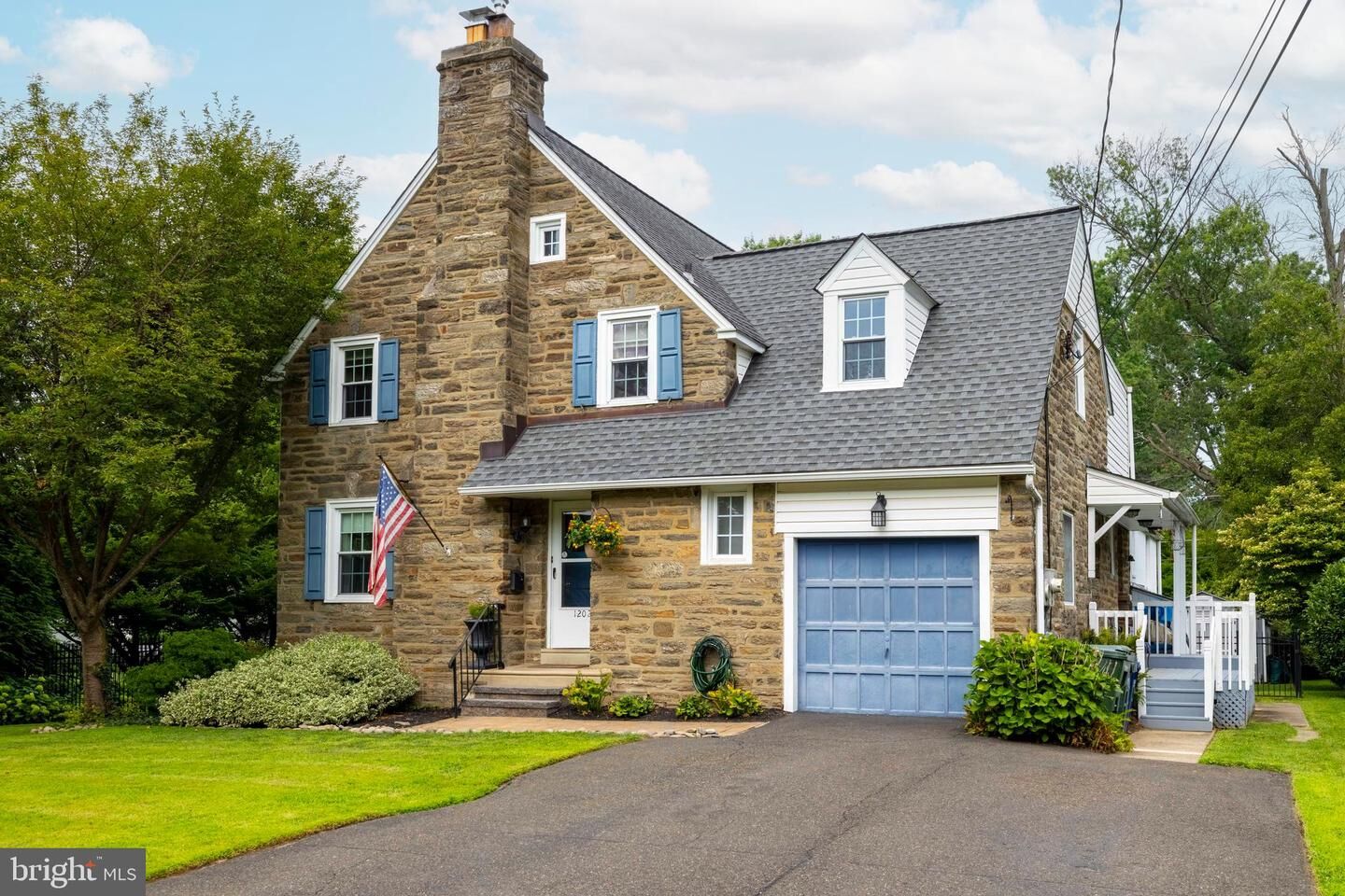 Property Photo: 1202 Jericho Road PA 19001