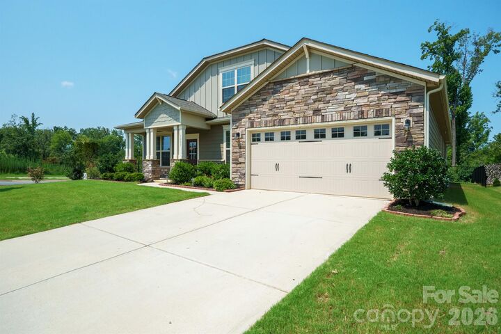 Property Photo:  3003 Eagle Ridge Lane  NC 28079 