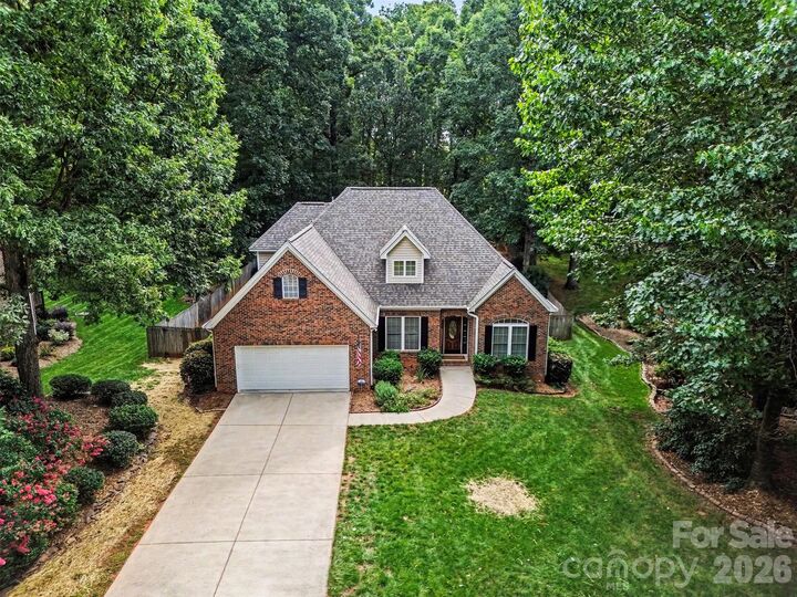 Property Photo:  1928 Twin Ponds Drive  NC 28602 