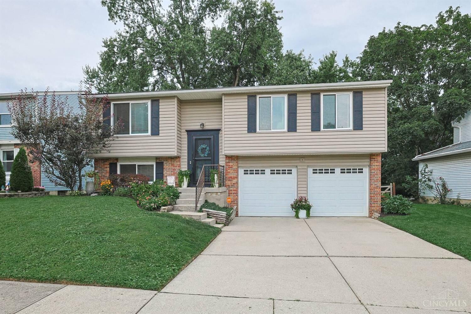 Property Photo: 2838 Kimberly Drive OH 45039