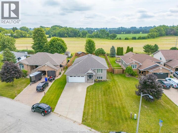 Property Photo:  180 Sunset Drive  ON N0R 1G0 