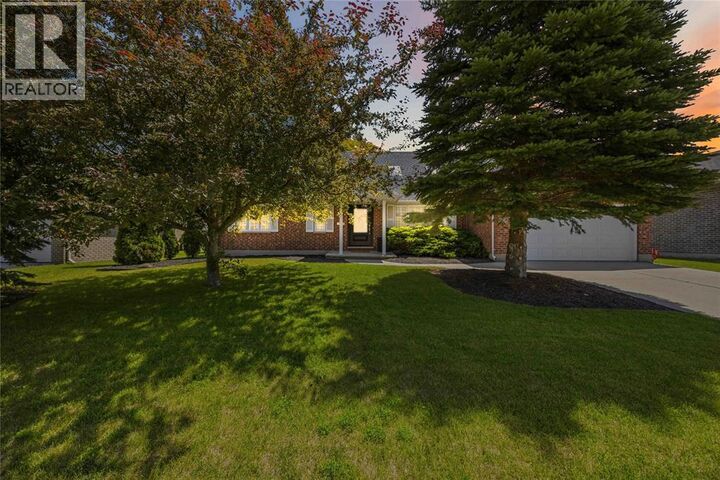Property Photo:  1936 Avenue Road  ON N0N 1C0 