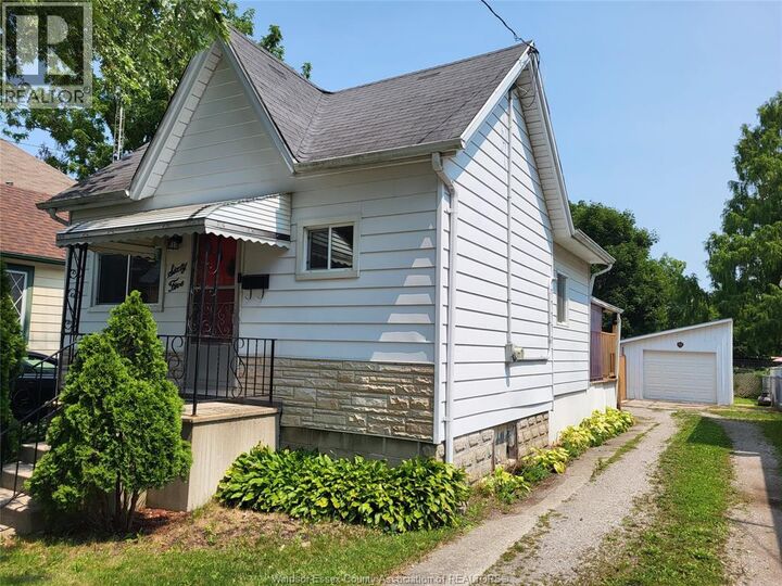 Property Photo:  65 Prince Street South  ON N7M 4N8 