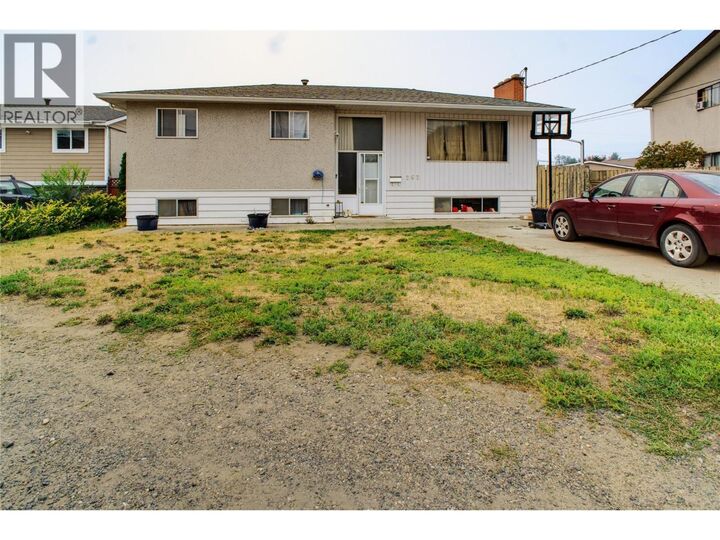262 Holly Avenue — photo 1