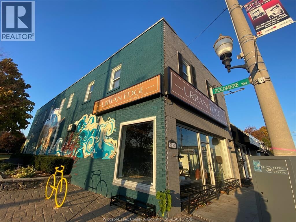 Property Photo:  5858 Wyandotte Street East  ON N8S 1M8 