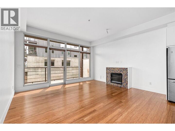 Property Photo: 1289 Ellis Street 316 BC V1Y 9X6