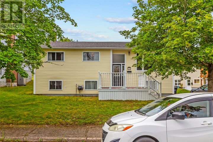 Property Photo:  42 Kennedy Road  NL A1E 2G8 
