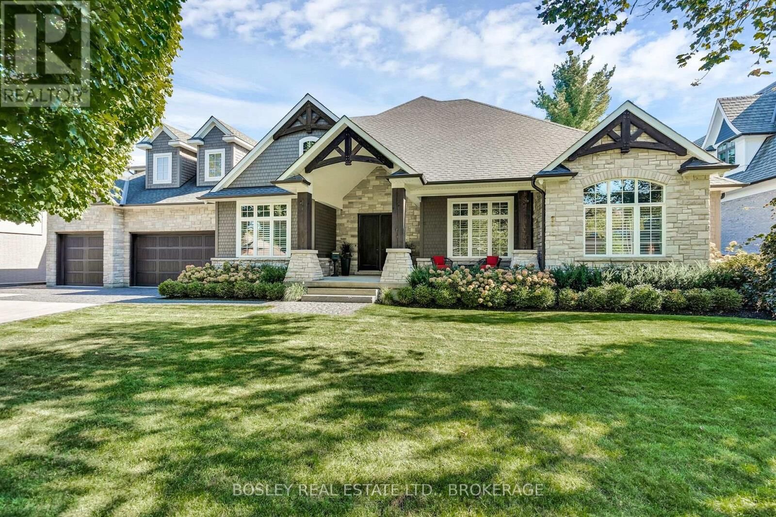 Property Photo: 94 Terrence Park Drive ON L9G 1C2