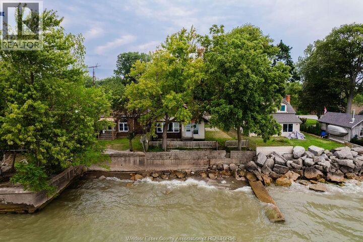 Property Photo:  1437 Heritage Road  ON N9Y 2E6 