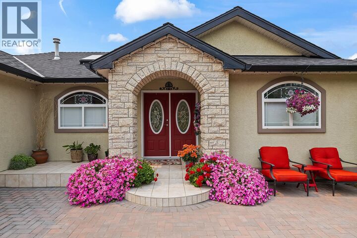 Property Photo: 3388 Ridge Boulevard BC V4Y 2V6