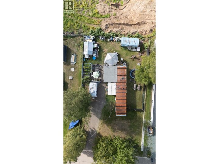 Property Photo:  4775 Handlen Road  BC V2K 2J7 
