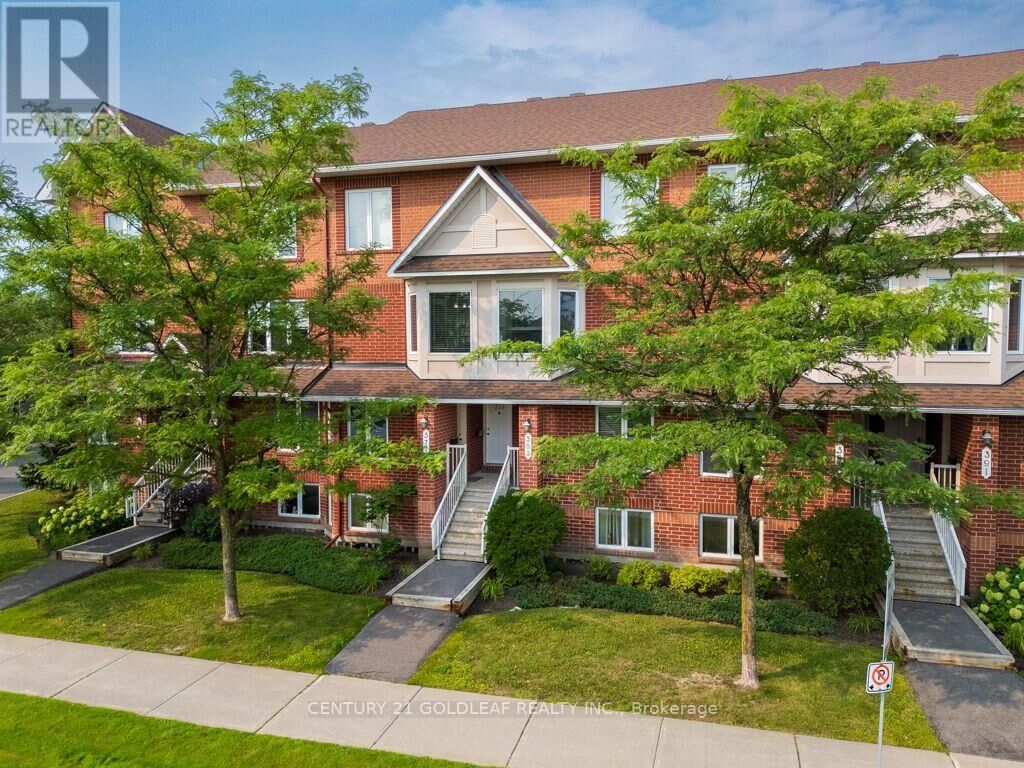 Property Photo: 379 Aquaview Drive 58 ON K4A 5E4