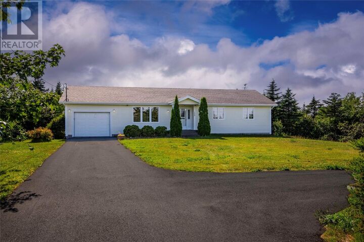 166 Dogberry Hill — photo 1