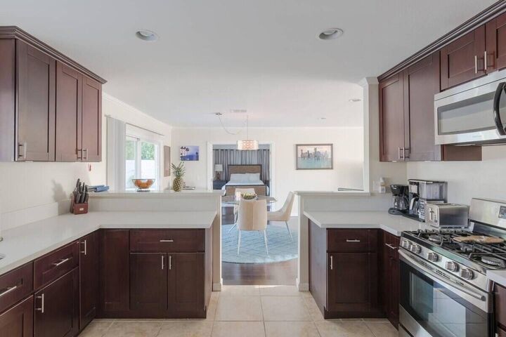 Property Photo: 980 N Biskra Road CA 92262