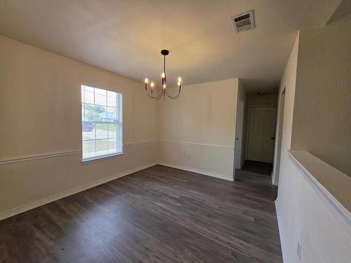 Property Photo:  404 Riverchase Boulevard  FL 32536 