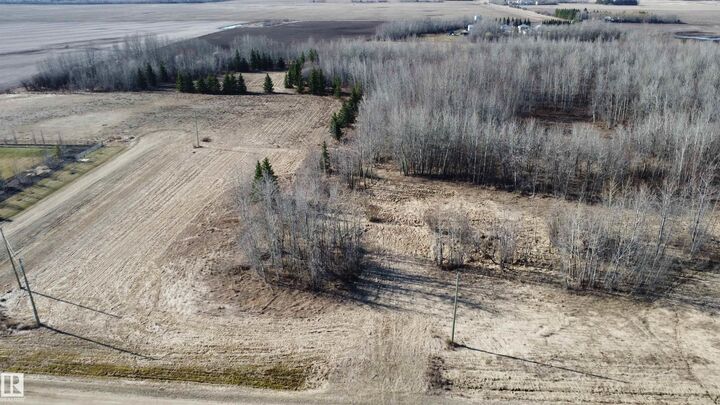 Property Photo:  #5 59229 Rg Rd 265  AB T7P 2P6 