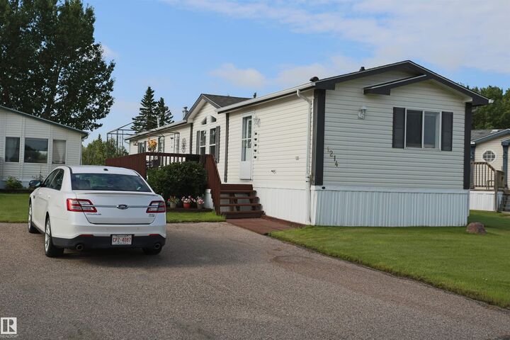 1214 53222 RR 272 — photo 1