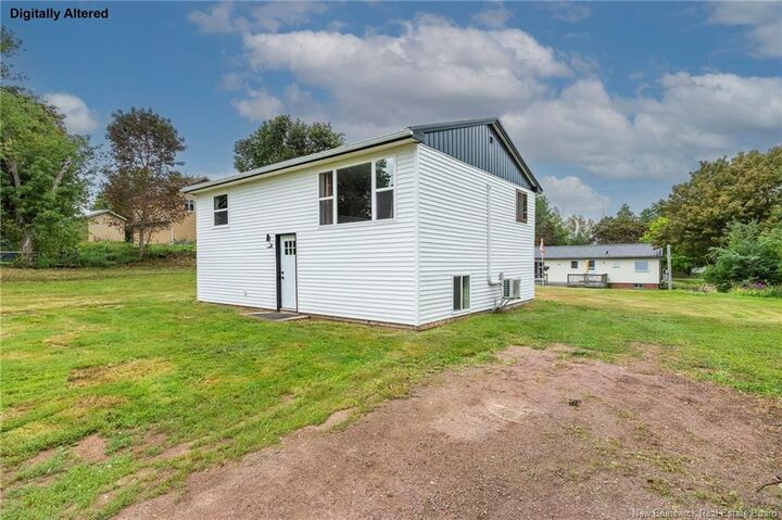10 Balser Place — photo 1
