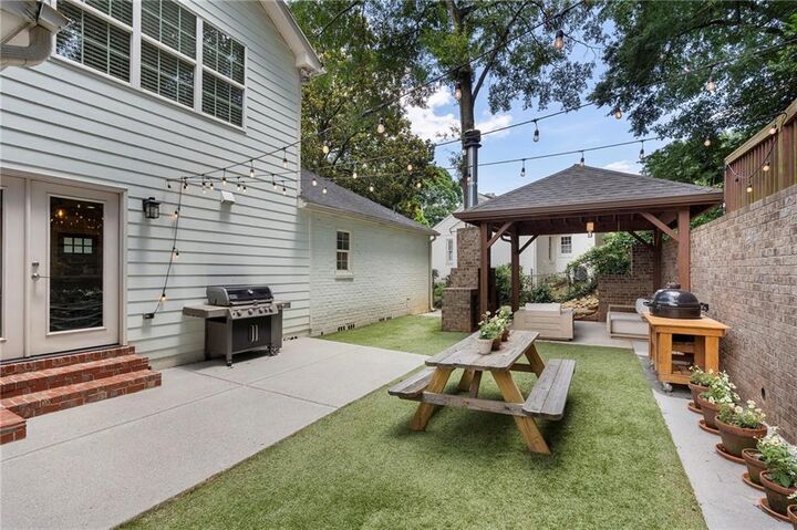 Property Photo:  1566 Steele Drive NW  GA 30309 