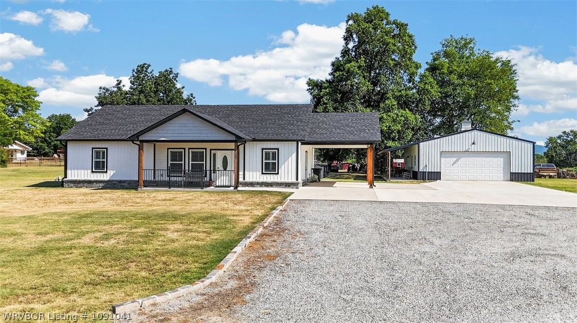 Property Photo: 105 Rock Creek Drive OK 74966