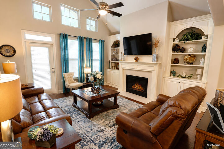Property Photo: 2680 Middlecreek Way GA 30041
