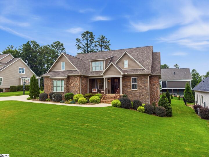 Property Photo: 617 Crowe Creek Trail SC 29349