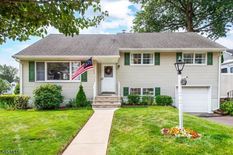 Property Photo: 153 Notch Rd NJ 07013