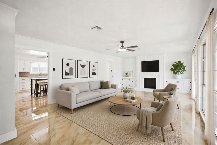 Property Photo:  5010 Andrea Street  TX 77021 