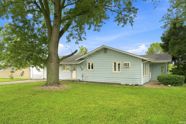 Property Photo:  10814 Kathy Drive  IN 46835 