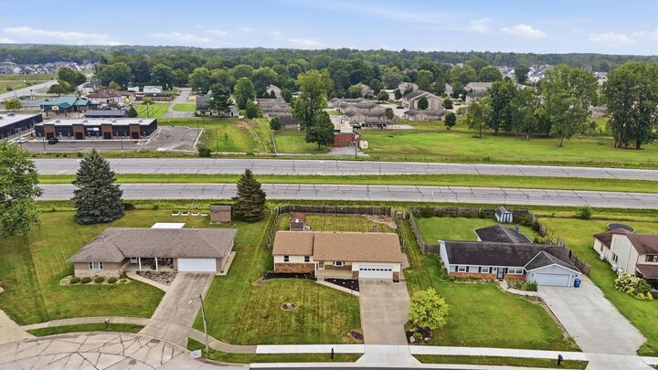Property Photo:  15128 Mercury Lane  IN 46748-9702 