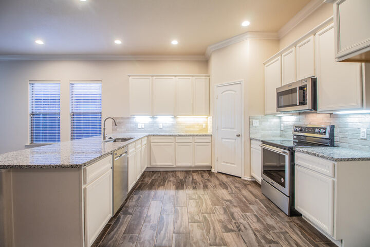 Property Photo: 7427 102nd Street TX 79424