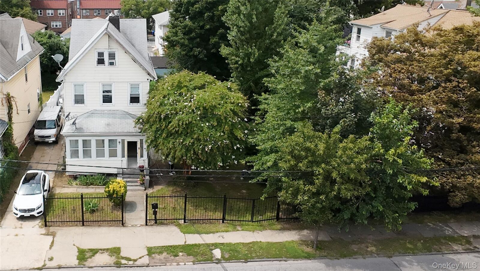Property Photo:  120 S 11th Avenue  NY 10550 
