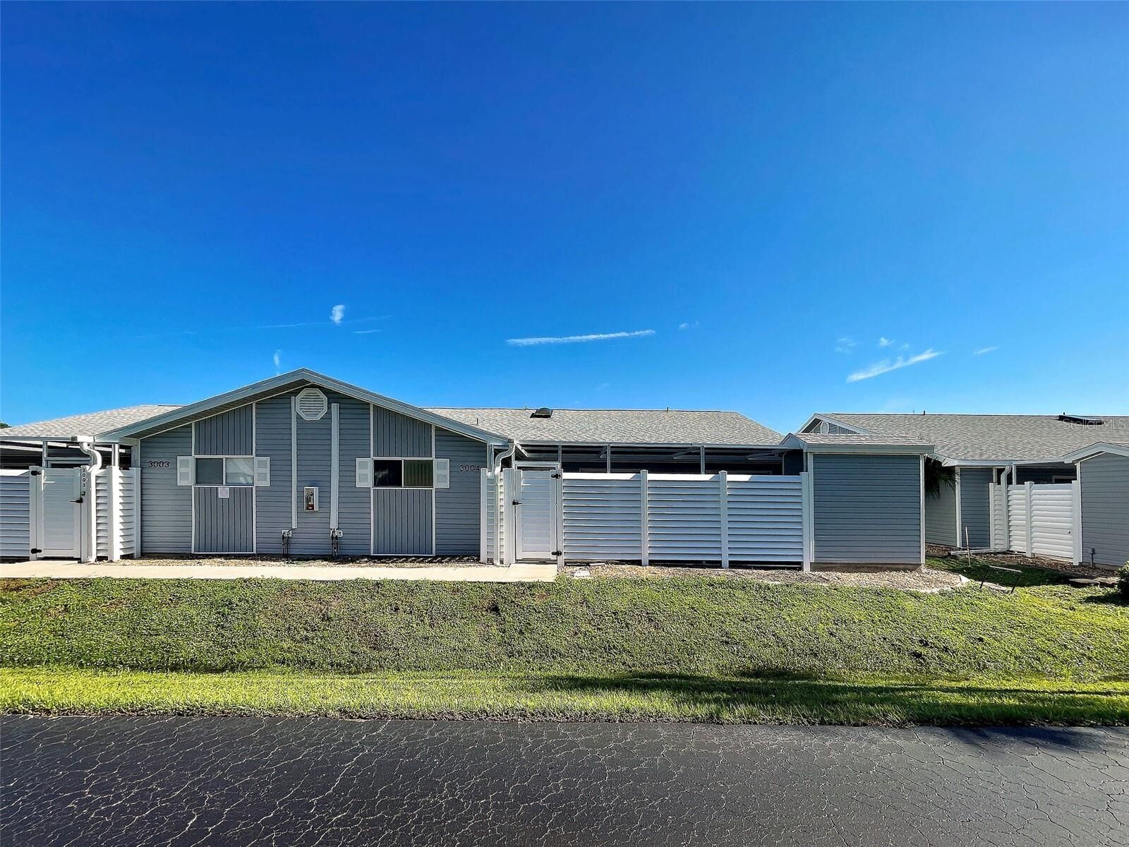 Property Photo:  3300 Loveland Boulevard 3004  FL 33980 