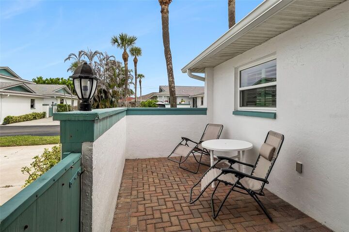 Property Photo: 290 Paradise Boulevard 13 FL 32903