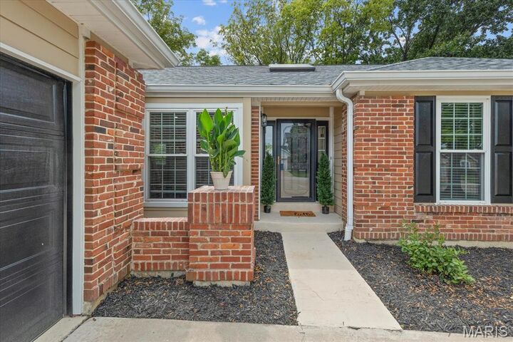 Property Photo:  6 Shadow Creek Drive  MO 63376 