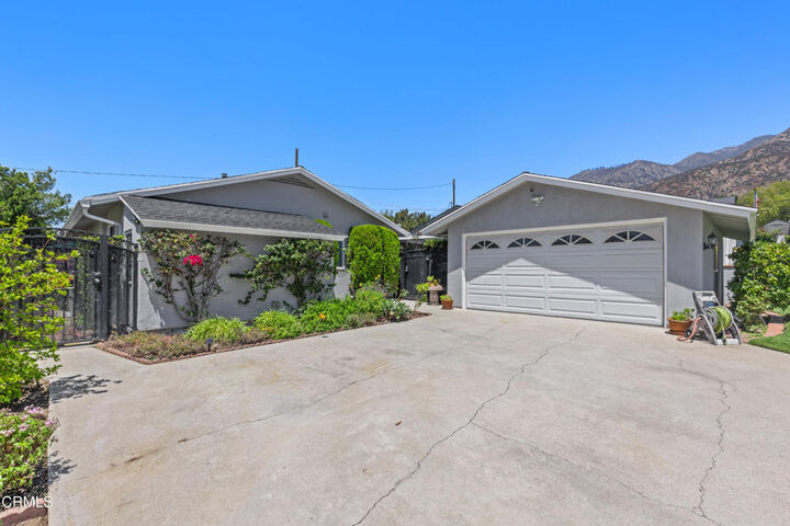 Property Photo: 1305 Valley View Avenue CA 91107