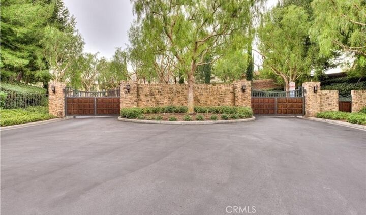 Property Photo:  46 Arborside  CA 92603 
