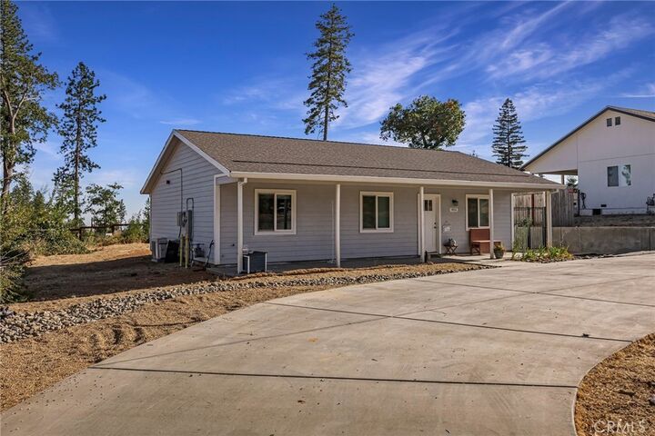 Property Photo:  1426 Sleepy Hollow Lane  CA 95969 