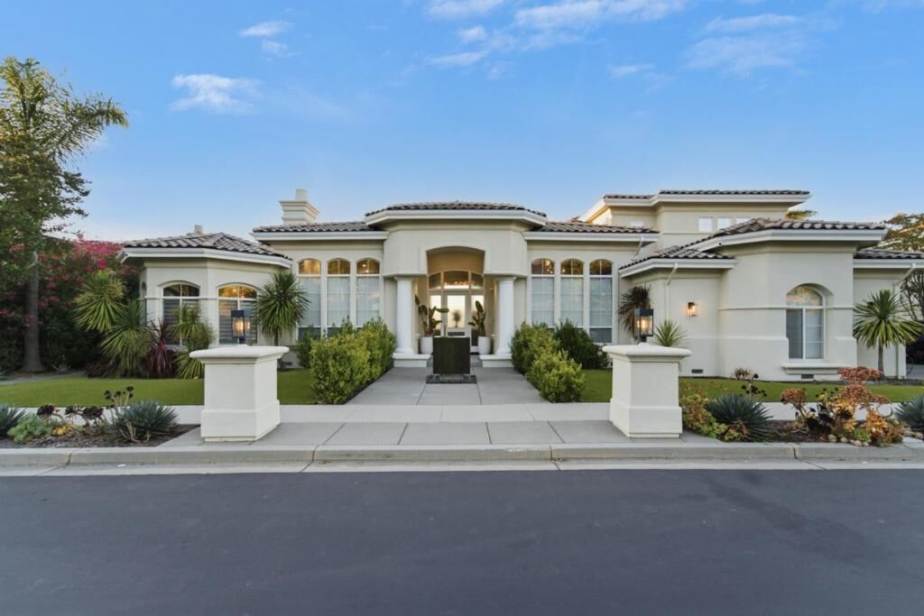 Property Photo:  5721 Poppy Hills Place  CA 95138 