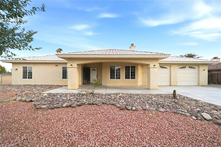 Property Photo:  20255 Rimrock Road  CA 92307 