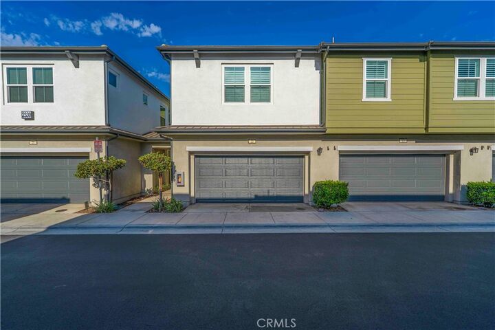 Property Photo:  2330 S Via Esplanade 22  CA 91762 