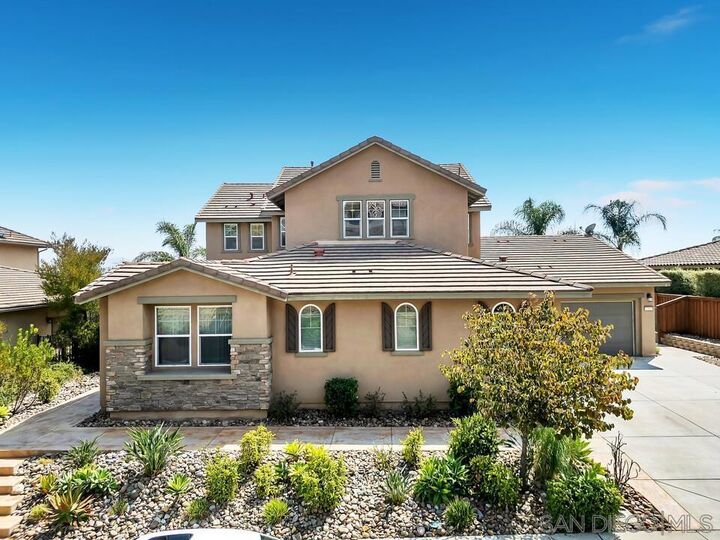 Property Photo:  5282 Bella Vista St  CA 92071 