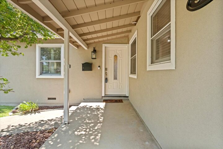Property Photo:  5401 State Avenue  CA 95819 