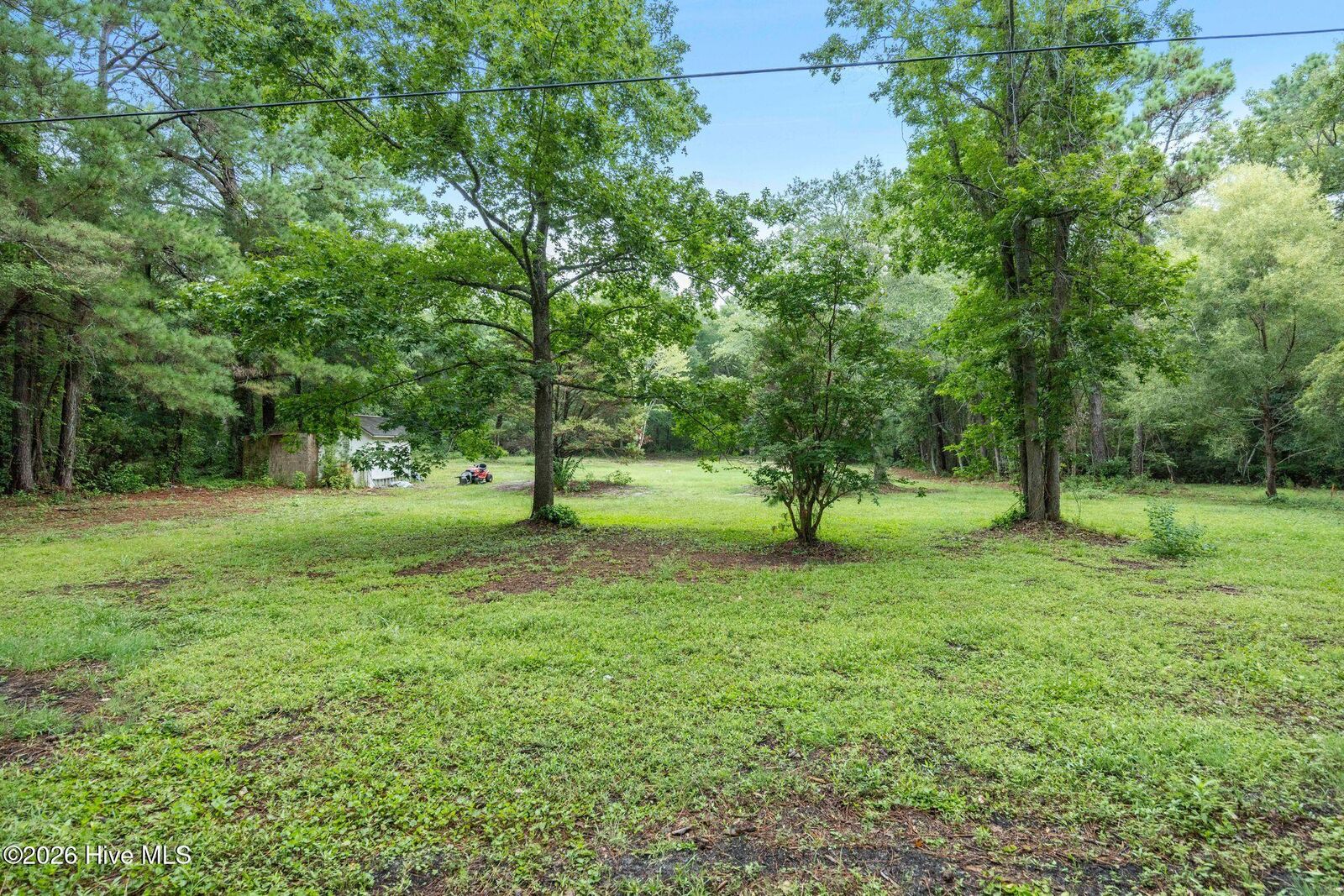 Property Photo: 1305 Burnett Road NC 28409