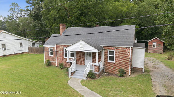 Property Photo: 205 Maple Street NC 27869