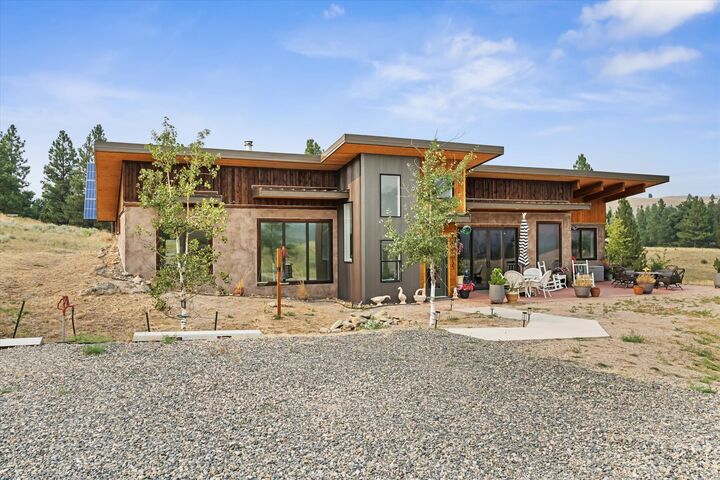 Property Photo:  6445/6455 St Louis Gulch Drive  MT 59602 